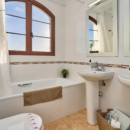 Casa Naranjos Capistrano Nerja